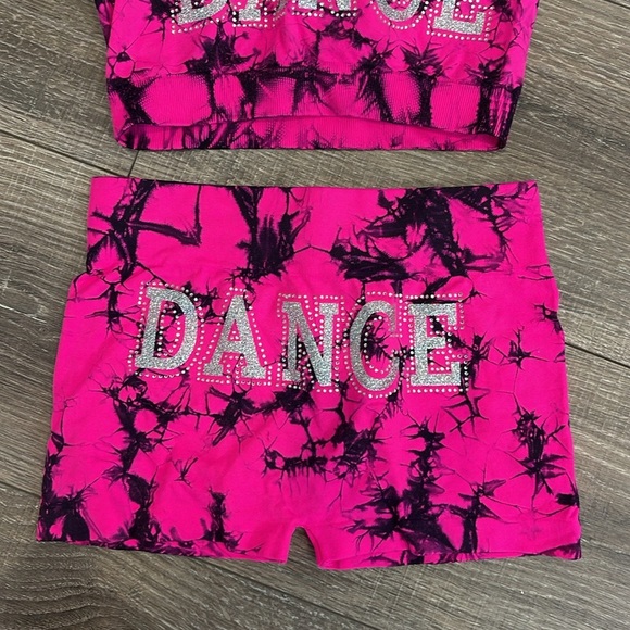Tween (7-14) DANCE pink/deep purple lycra tye dye top and shorts by malibu sugar - Picture 3 of 4